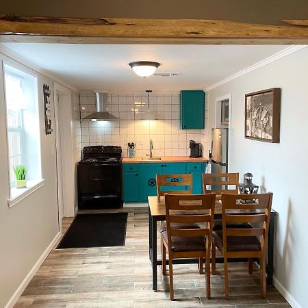 Four Oaks Bed And Breakfast Whitesboro Екстериор снимка